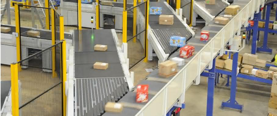 Cross Belt Sorter von Dematic