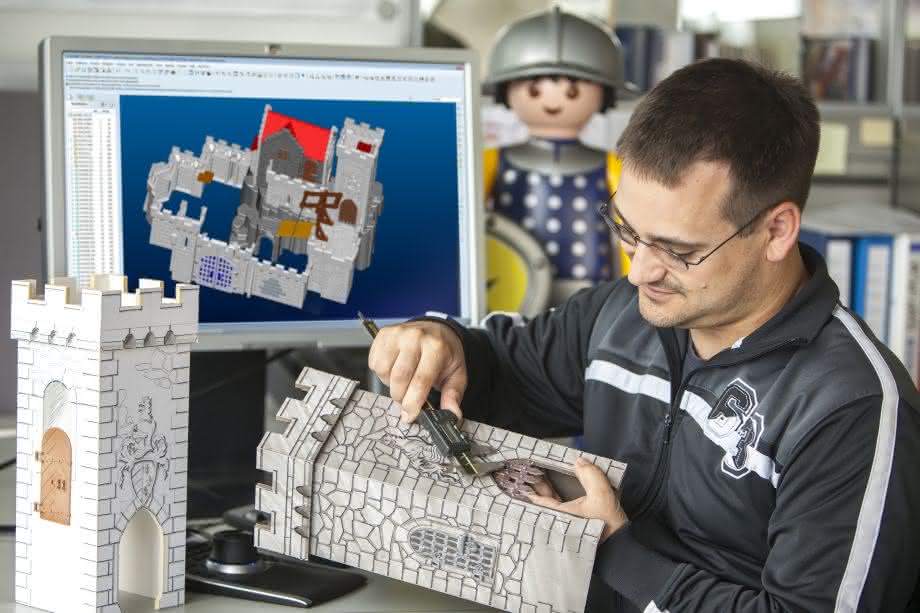 Teilekonstruktion bei Playmobil mit CAD Teilekonstruktion bei Playmobil mit CAD