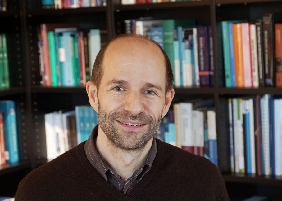 Prof. Dr. Christian Hertweck