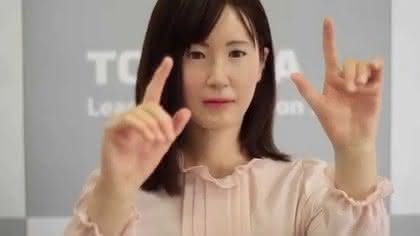 Aiko Chihara -  humanoider Roboter