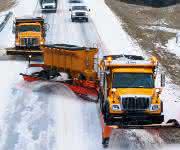 Tow-Plow-Trailer Der Schnee kann kommen: Aus eins mach zwei