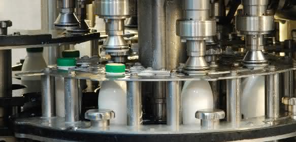 Mayr mit Hysterese-Verschließköpfen für Getränke: Definierte Kraft zum Öffnen