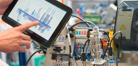 Rexroth-Trainingsprogramm Industrie 4.0 in der Weiterbildung: Lernen – nicht nur – auf dem Tablet