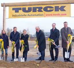 Spatenstich bei Turck: Neubau für die Vertriebsstrategien
