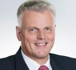 Hans Sondermann Rittal ordnet internationalen Vertrieb neu: Sondermann: Von SEW zu Rittal
