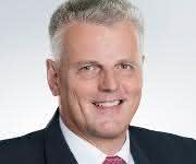 Hans Sondermann Rittal ordnet internationalen Vertrieb neu: Sondermann: Von SEW zu Rittal
