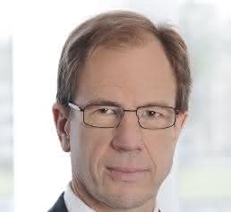 Dr. Reinhard Ploss Dr. Reinhard Ploss
