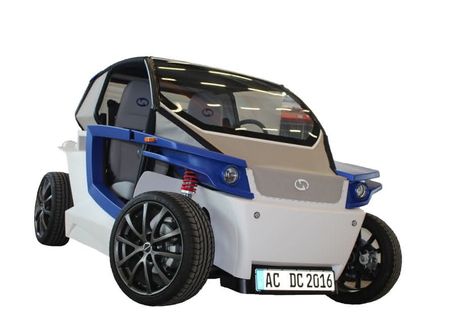 Prototyp des Elektroautos StreetScooter C16