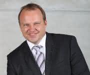 Dr. Rolf Döbereiner