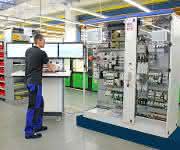 Eaton-SAE-Kooperation Komplette Maschinensteuerungen für den Nordamerika-Export: Eaton intensiviert Kooperation mit SAE
