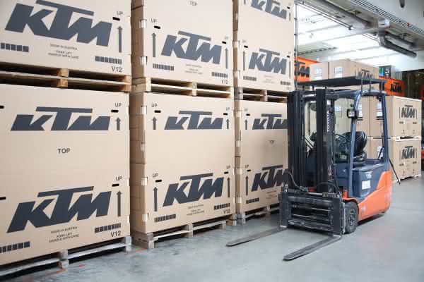 Batterieladegeräte: KTM setzt auf Fronius