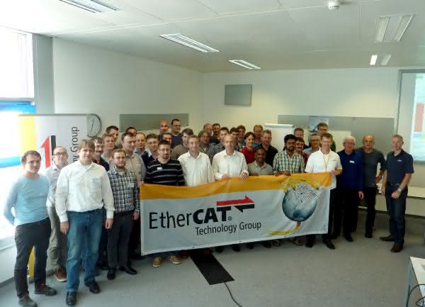 Herbst-Plug Fest 2014 der EtherCAT Technology Group Ethercat Master und Slaves im Test: ETG-Mitglieder trafen sich in Esslingen