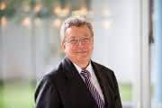 Dr. Reinhold Festge, VDMA-Präsident Maschinenbau-Gipfel in Berlin: Optimismus durch neue Wachstumschancen