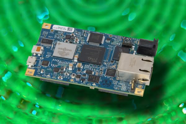 Distributor kooperiert mit Adapteva: Supercomputing für alle - RS Components liefert Parallella