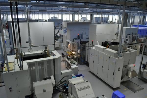 Hawe Hydraulik in Kaufbeuren Produktion des Proportional-Wegeschieberventils Typ PS: Hawe Hydraulik eröffnet neues Werk in Kaufbeuren
