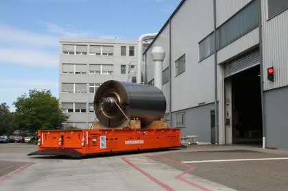 FTS transportiert bis zu 63 Tonnen schwere Lasten: Schwergewichte kommen in Fahrt FTS transportiert bis zu 63 Tonnen schwere Lasten: Schwergewichte kommen in Fahrt