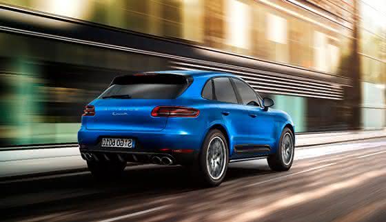 LED-Signalleuchte: „Edgelight“ von Hella am Porsche Macan LED-Signalleuchte: „Edgelight“ von Hella am Porsche Macan