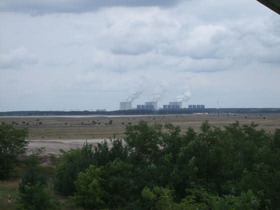 Ein Kilo Braunkohle für ein Mittagessen: Tagebau in der Lausitz Ein Kilo Braunkohle für ein Mittagessen: Tagebau in der Lausitz