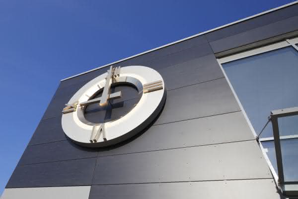 Schlüsselfertiger Industriebau: Neuer Firmensitz für Perrot