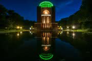 Grüner Park, blauer Hafen - die Hansestadt leuchtet: Philips realisiert Lichtinstallationen Grüner Park, blauer Hafen - die Hansestadt leuchtet: Philips realisiert Lichtinstallationen