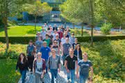 30 neue Lehrlinge und Studenten: Lenze begrüßt Azubis