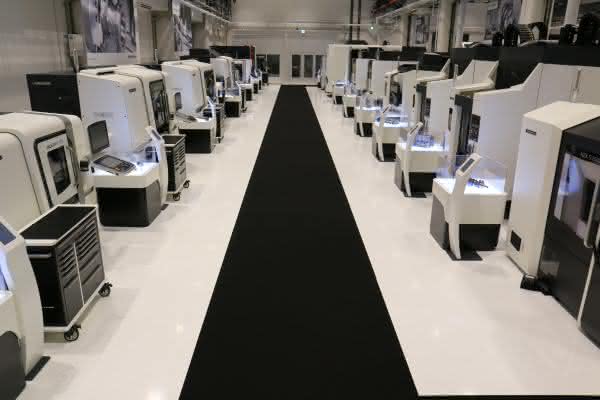 Eine von zwei weltweiten Schaltzentralen: DMG Mori Seiki eröffnet globales Headquarter in Tokio
