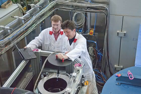 Neutronenkristallographie: Wirkmechanismus lebenswichtiger Enzyme erforscht