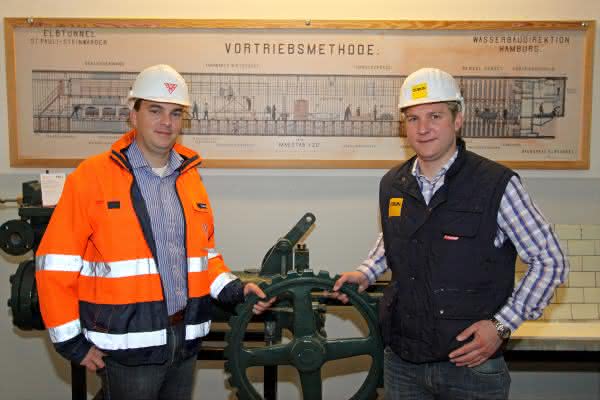 Pneumatische Meißelhämmer und Nadelentroster: Bleidichtungen staubarm sanieren Pneumatische Meißelhämmer und Nadelentroster: Bleidichtungen staubarm sanieren