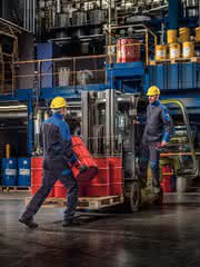 Arbeitsschutzkeidung: Körpernahe Sofortwirkung