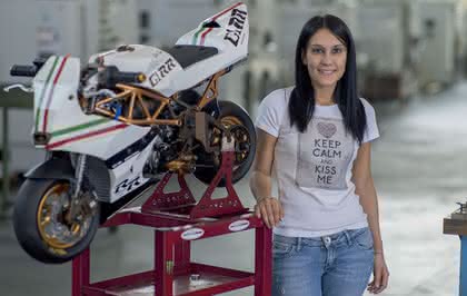 CNC-Werkzeugmaschine: Großer Spaß auf kleinem Rad CNC-Werkzeugmaschine: Großer Spaß auf kleinem Rad