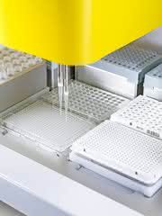PCR-Probenvorbereitung: Pipettierroboter für OEM-Projekte PCR-Probenvorbereitung: Pipettierroboter für OEM-Projekte