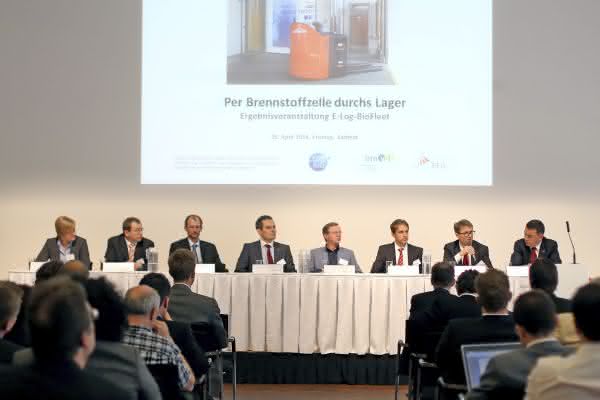 Logistikfahrzeugflotte mit Brennstoffzellen-Hybridantrieb: Projektpartner stellen Ergebnisse vor Logistikfahrzeugflotte mit Brennstoffzellen-Hybridantrieb: Projektpartner stellen Ergebnisse vor