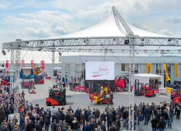 World of Material Handling 2014: Linde begeistert mit neuem Messekonzept