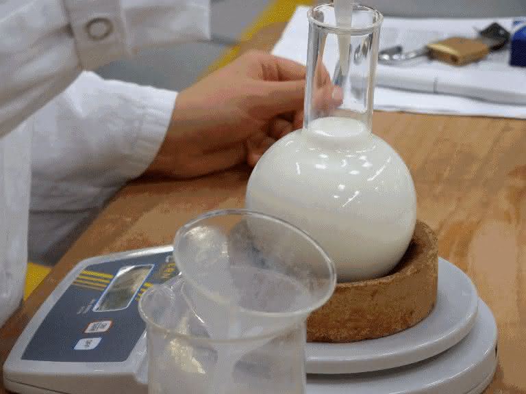 Mikrowellentechnik: Schonende Pasteurisierung von Milch