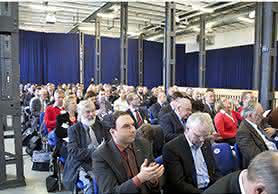 Symposium "Lufttechnik für neue Technologien": ULT feiert 20-jähriges Firmenjubiläum Symposium "Lufttechnik für neue Technologien": ULT feiert 20-jähriges Firmenjubiläum