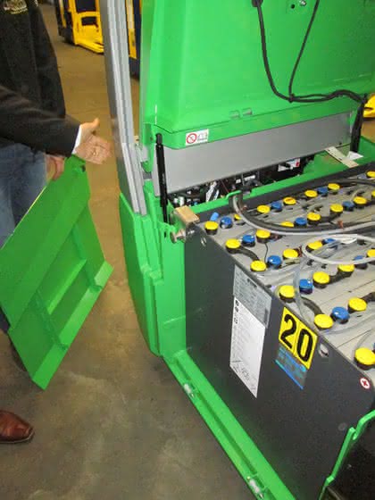 Elektro-Stapler im Crossdocking-Einsatz: Wohlfühl-Faktor für den Fahrer