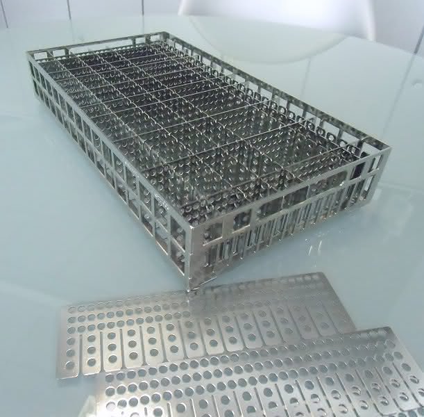LK Mechanik auf der parts2clean: Elektropolierte Edelstahl-Waschkörbe