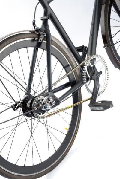 Wachstumsmarkt E-Bikes: Contitech kauft Benchmark Drives