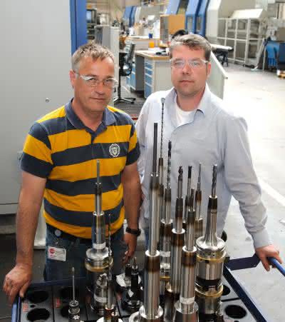 Schrumpftechnik: Bohrungen im spitzen Winkel