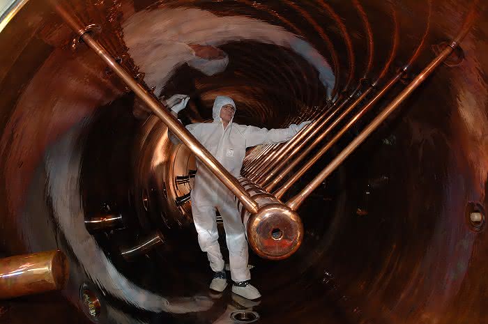 Auf dem Weg zur Insel der Stabilität: Superschweres Element 117 nachgewiesen