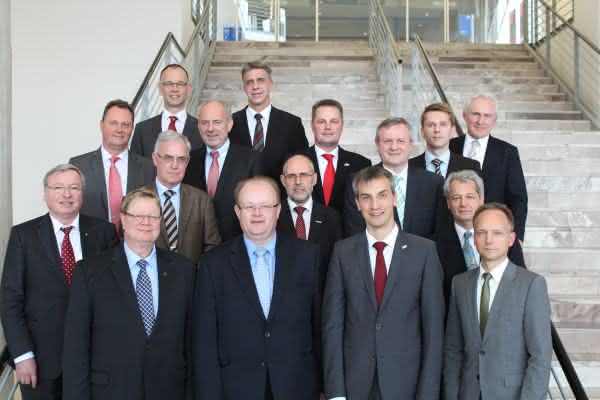 Profibus Nutzerorganisation e. V.: Vorstand und Beirat im Amt bestätigt Profibus Nutzerorganisation e. V.: Vorstand und Beirat im Amt bestätigt