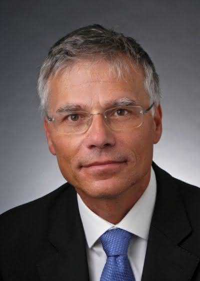 Andreas Knaut kommt von der Schufa: Neuer Leiter Kommunikation bei Schmolz + Bickenbach Andreas Knaut kommt von der Schufa: Neuer Leiter Kommunikation bei Schmolz + Bickenbach