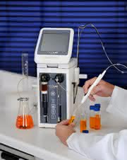 Neue Generation von Dilutern und Dispensern: Microlab® 600 für präzises, effizientes und flexibles Liquid Handling Neue Generation von Dilutern und Dispensern: Microlab® 600 für präzises, effizientes und flexibles Liquid Handling