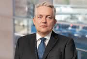 Neuer Marketing-Vorstand:: Alexander Verl wechselt in die Fraunhofer-Spitze Neuer Marketing-Vorstand:: Alexander Verl wechselt in die Fraunhofer-Spitze