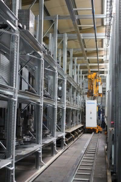 Automatisierte Fräsbearbeitung: Bearbeitungszentren mit flexiblem Fertigungssystem Automatisierte Fräsbearbeitung: Bearbeitungszentren mit flexiblem Fertigungssystem