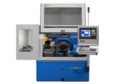 CNC–Gewindebohrerschleifmaschine: Einfach programmiert