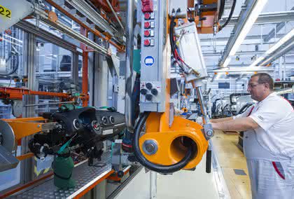 Handhabungsgeräte: Module im Minutentakt Handhabungsgeräte: Module im Minutentakt