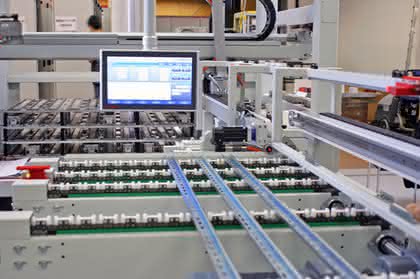 Automatisierung im Schaltanlagenbau ist mehr als eine Option: Klemmenbestückung automatisieren