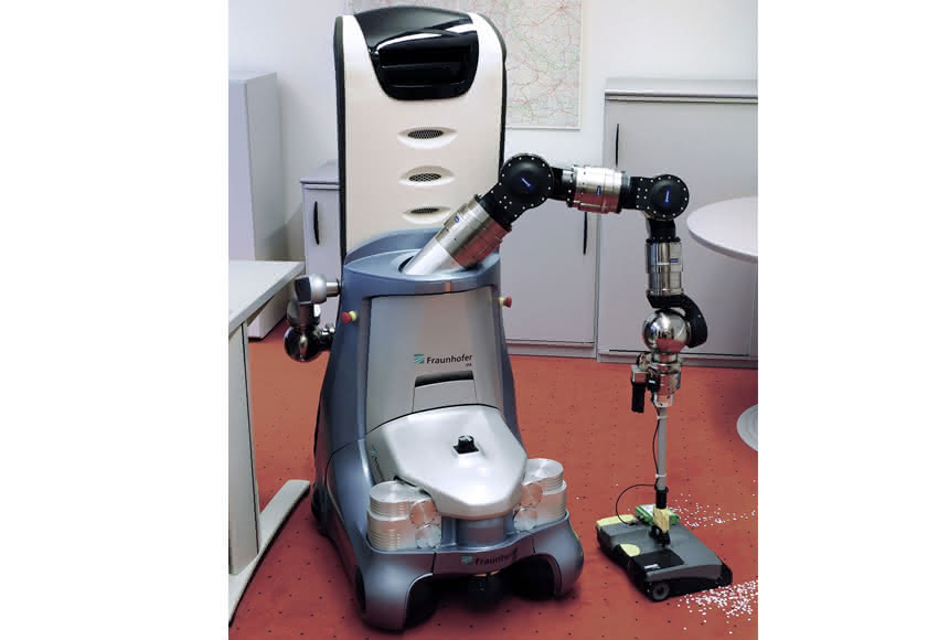 Mobiler Roboter übernimmt Gebäudereinigung: Hurra, Putzhilfe erhält Putzhilfe! Mobiler Roboter übernimmt Gebäudereinigung: Hurra, Putzhilfe erhält Putzhilfe!