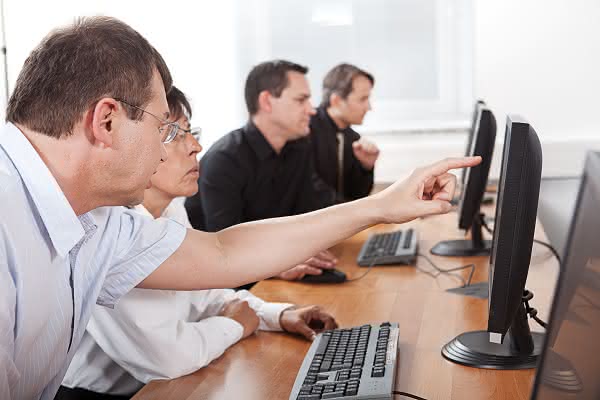 Wirtschaft + Unternehmen: WSCAD Akademie: Neue Seminartermine online Wirtschaft + Unternehmen: WSCAD Akademie: Neue Seminartermine online
